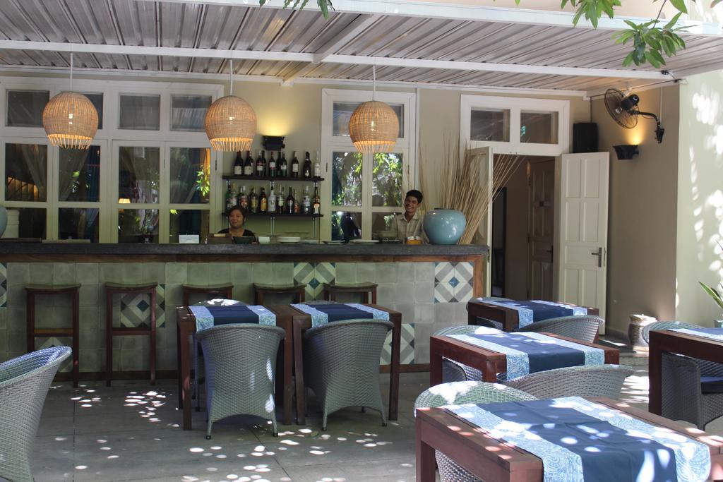 Blue Lime Phnom Penh Hotel Buitenkant foto