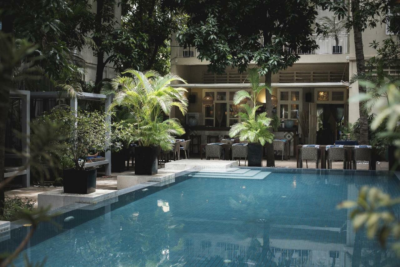 Blue Lime Phnom Penh Hotel Buitenkant foto